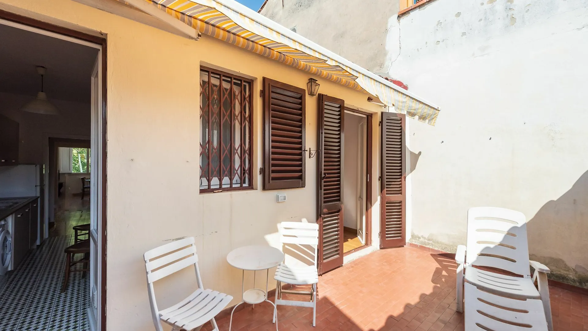 Pitti Cozy Apartment With Terrace Florence Italy