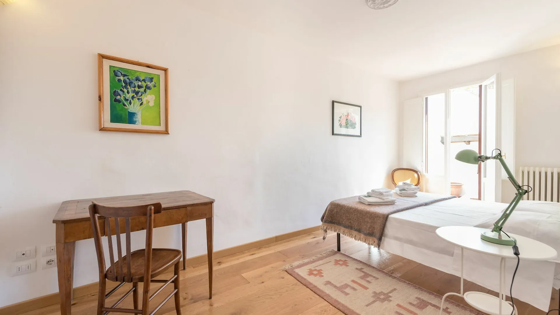 Pitti Cozy Apartment With Terrace Florence Italy